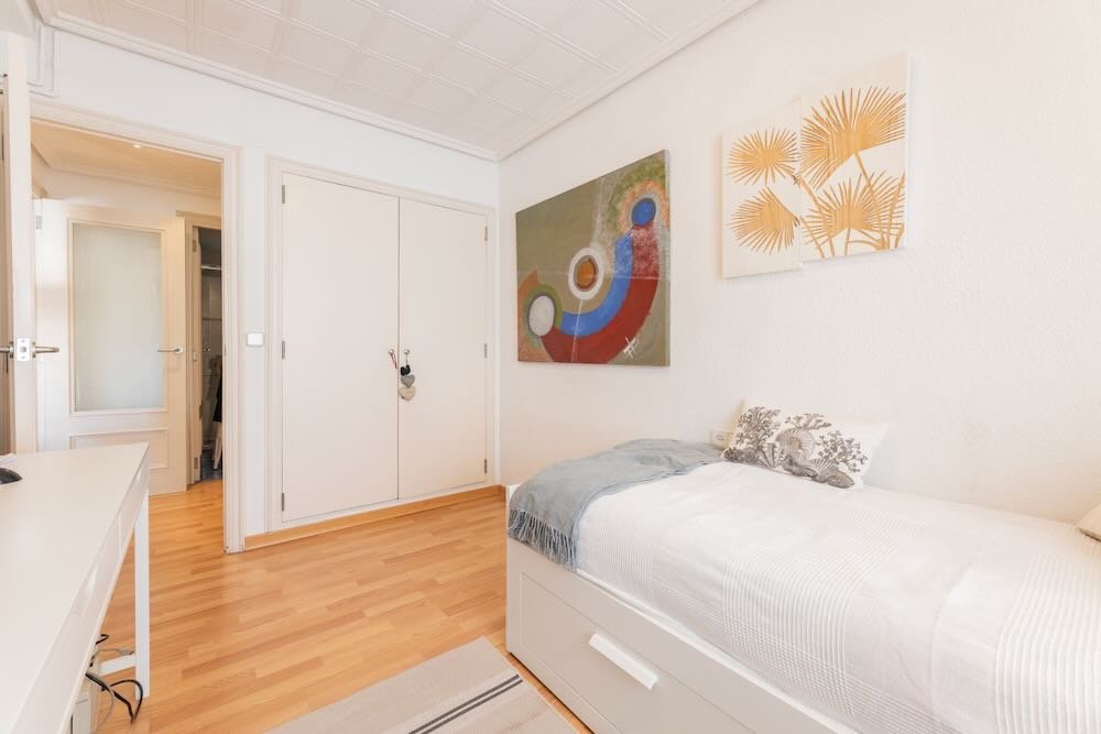 Property 2467 - Image 24